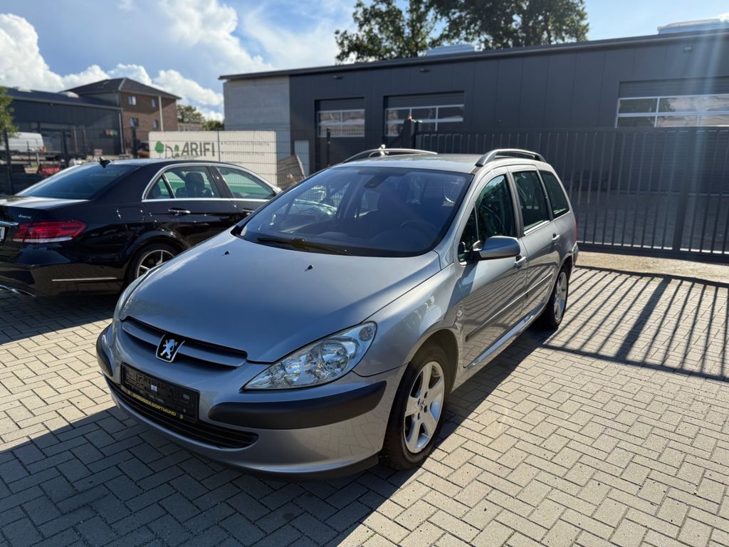 Bild des Angebotes Peugeot 307 2.0 16V Premium 135 ANHÄNGERKUPPLUNG/KLIMA