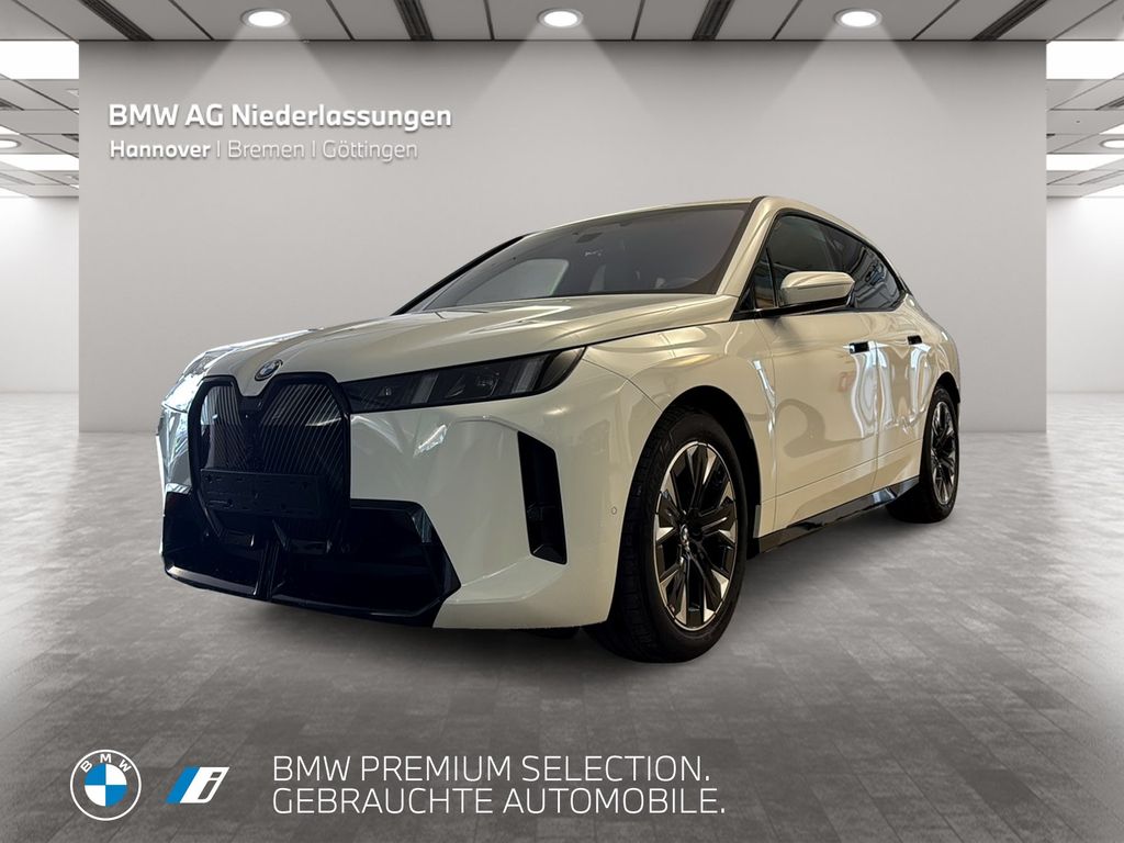 Bild des Angebotes BMW iX xDrive45 M Sport AHK Driv.Assist.Prof Kamera
