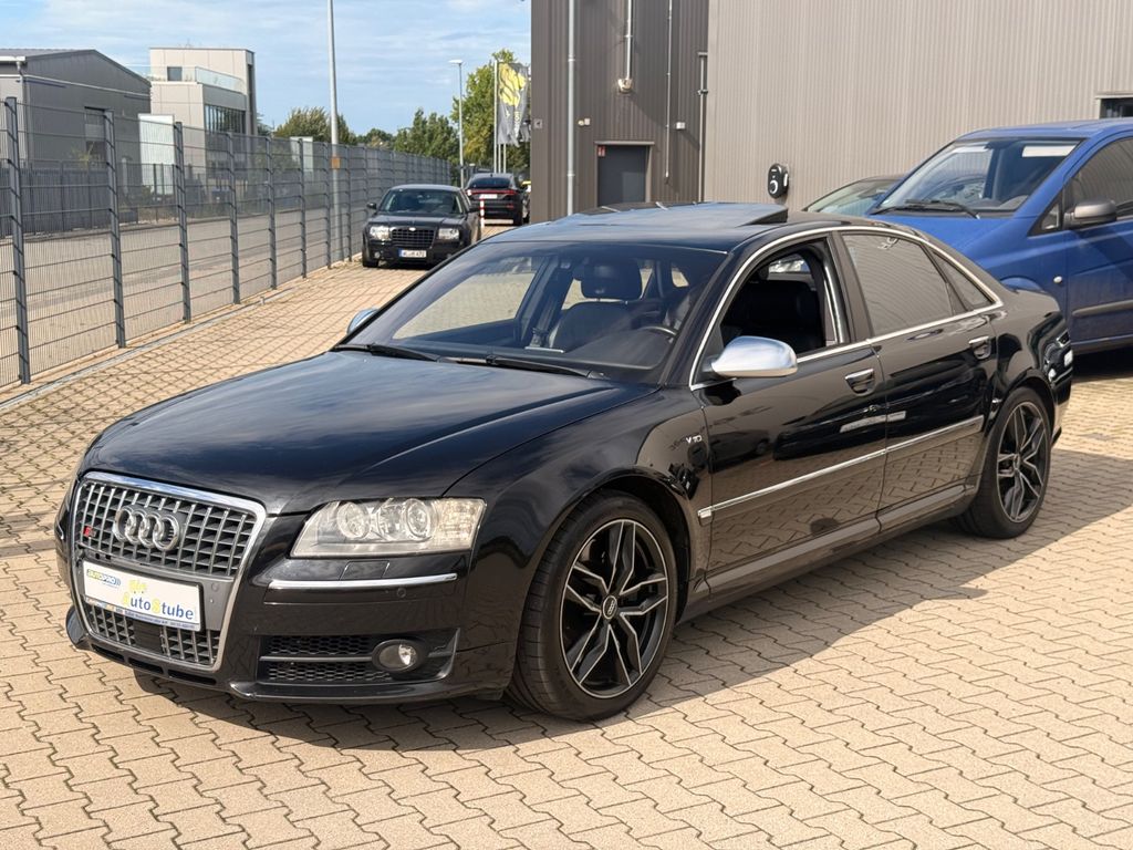 Audi S8 5.2 quattro V10/S-Dach/Navi/Xenon/