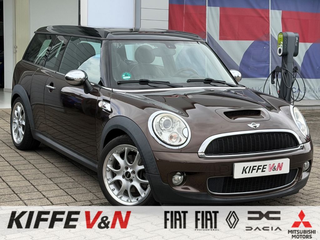 Bild des Angebotes MINI Cooper S Clubman PANO Leder SHz Xenon Chili PDC