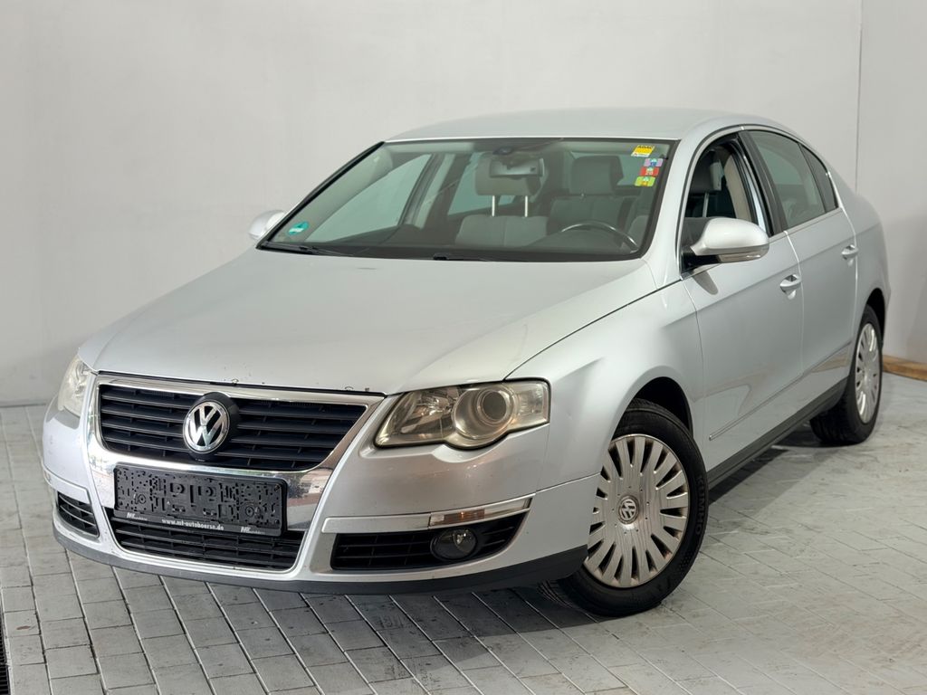 Bild des Angebotes Volkswagen Passat Lim. 10/26 Klima Tempomat Fahrbereit