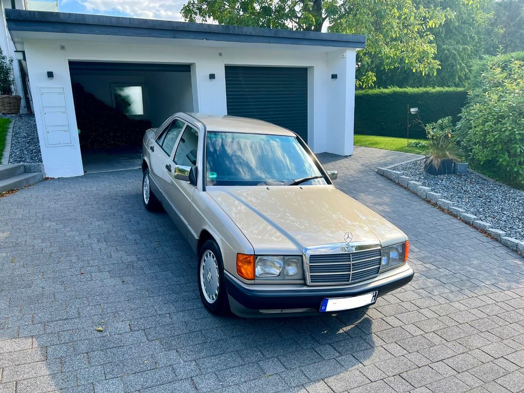 Bild des Angebotes Mercedes-Benz 190E-1.8