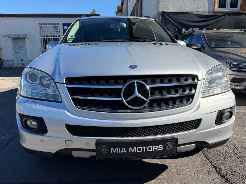 Bild des Angebotes Mercedes-Benz ML 420 CDI 4M - H&K - S-Dach - BiXenon - Skhft.