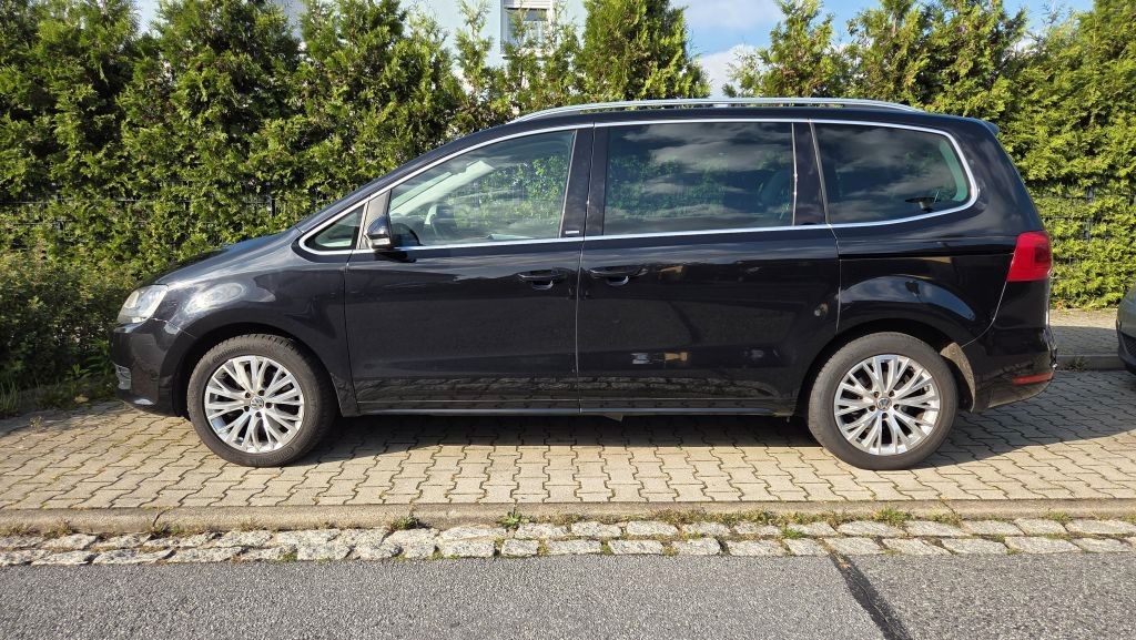 Bild des Angebotes Volkswagen Sharan 2.0 TDI 4MOT BlueMotion Technology St...