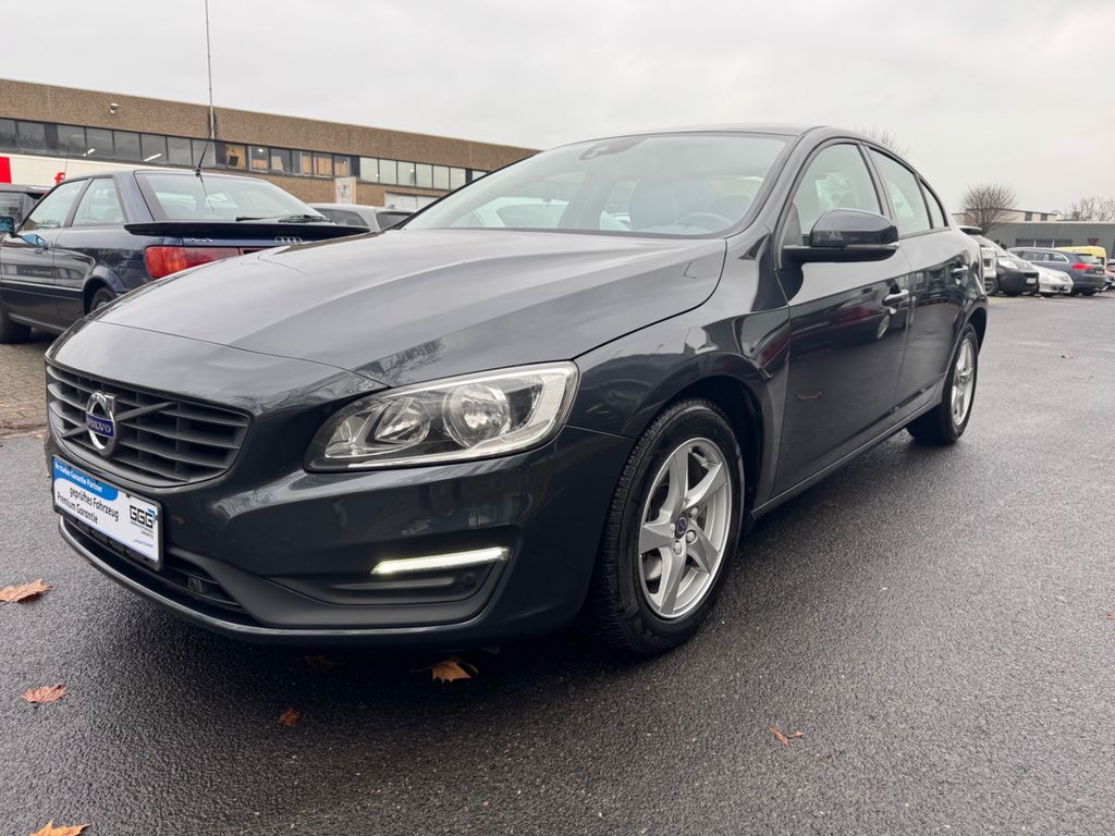 Bild des Angebotes Volvo S60 Lim. 2.0 T3 Kinetic*Navi*Leder*AHK