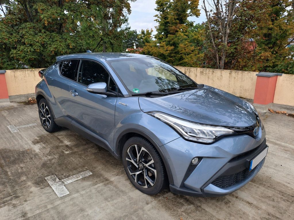 Bild des Angebotes Toyota C-HR 1.8-l-VVTi Hybrid Team Deutschland Team...