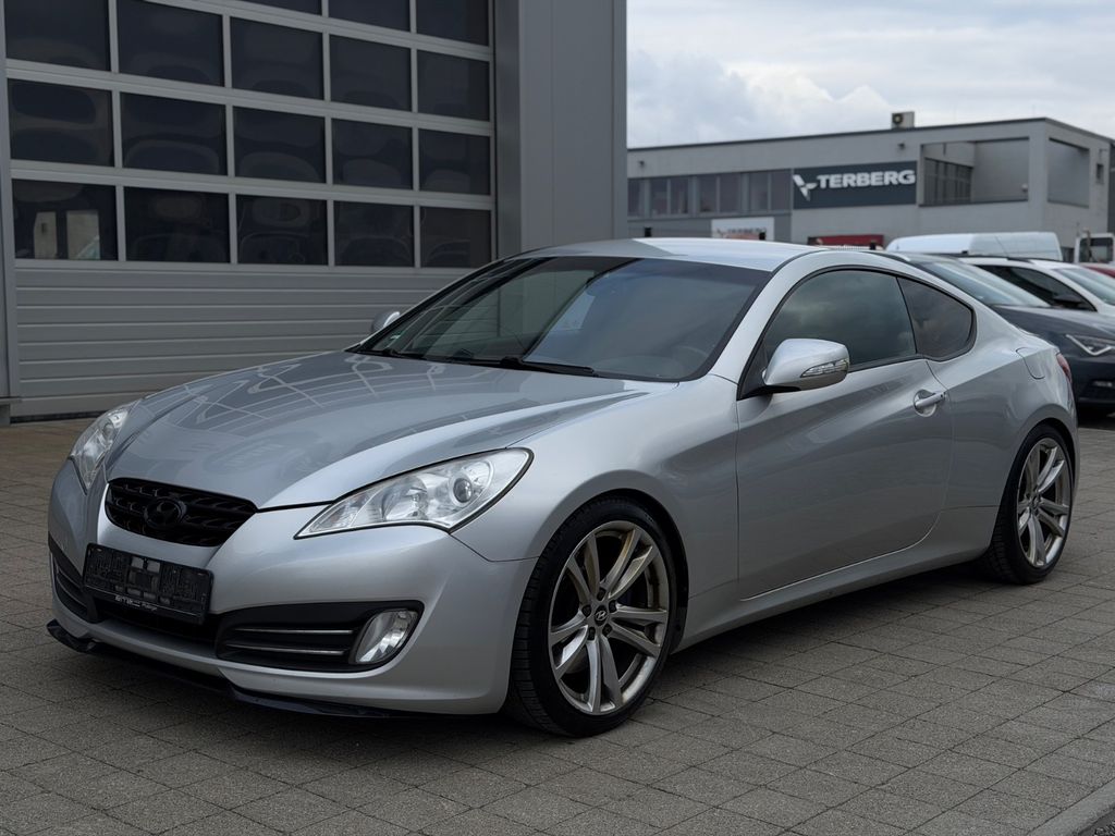Hyundai Genesis 2.0T Keyless Go Kamera Soundsystem