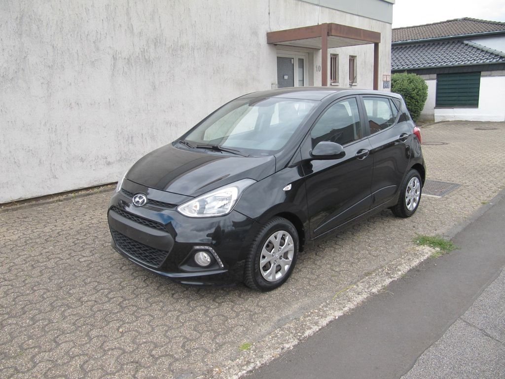 Bild des Angebotes Hyundai i10 Intro Edition. Reifen Neu