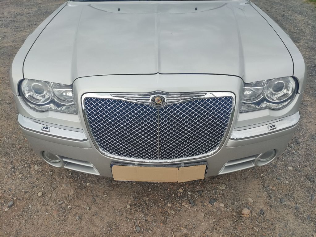 Bild des Angebotes Chrysler 300C 5.7 V8 HEMI Autom. - Prins LPG, unter 60tkm