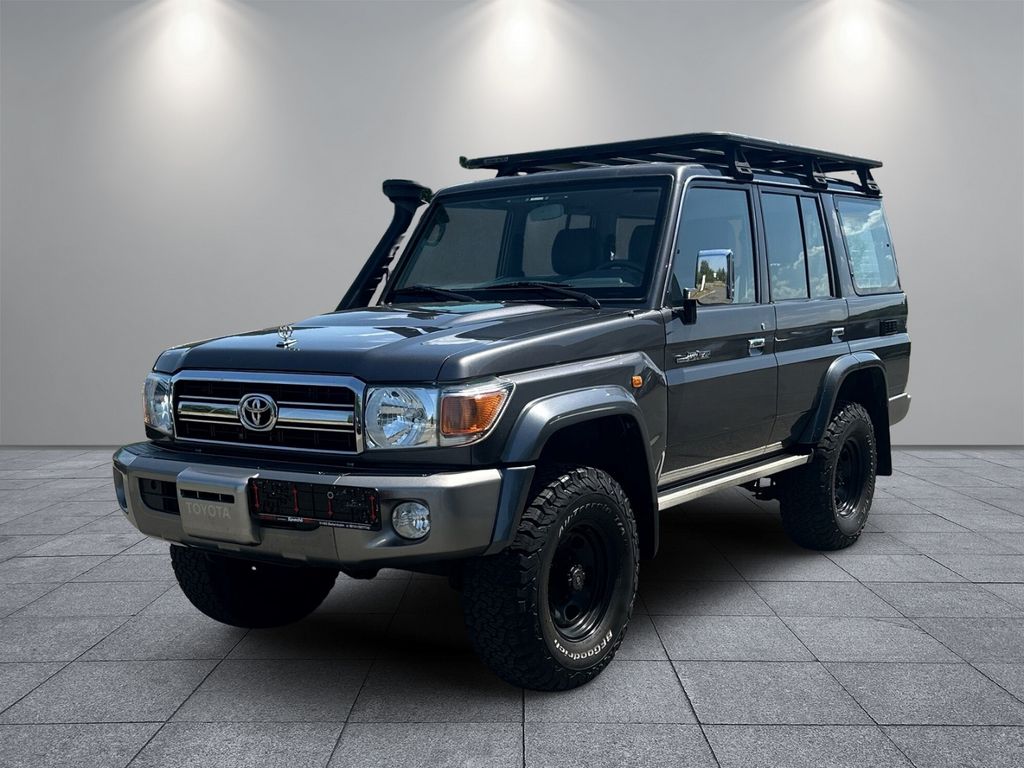 Bild des Angebotes Toyota Land Cruiser GRJ 76 4,0 V6 AHK Klima BT el.SP me