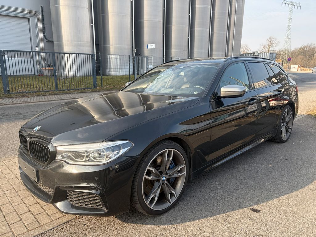 Bild des Angebotes BMW M550 5 Touring d xDrive/Volleder/Ambiente
