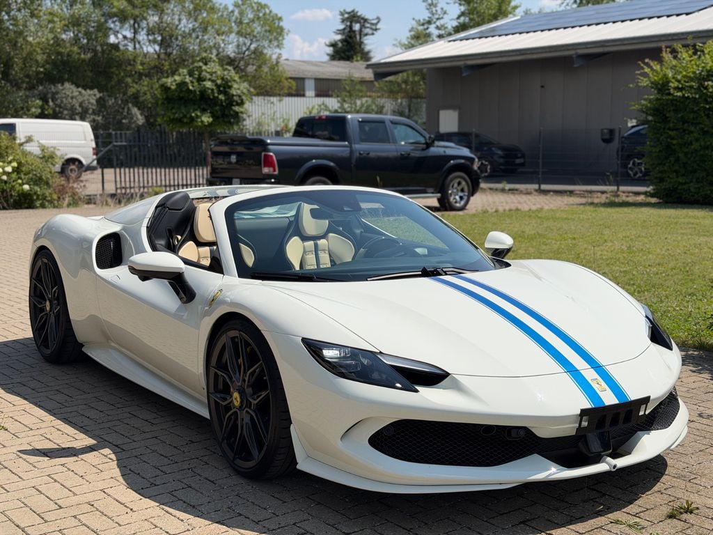 Bild des Angebotes Ferrari 296 GTS/Novitec/Lift/360°/Daytona/Carbon/19%