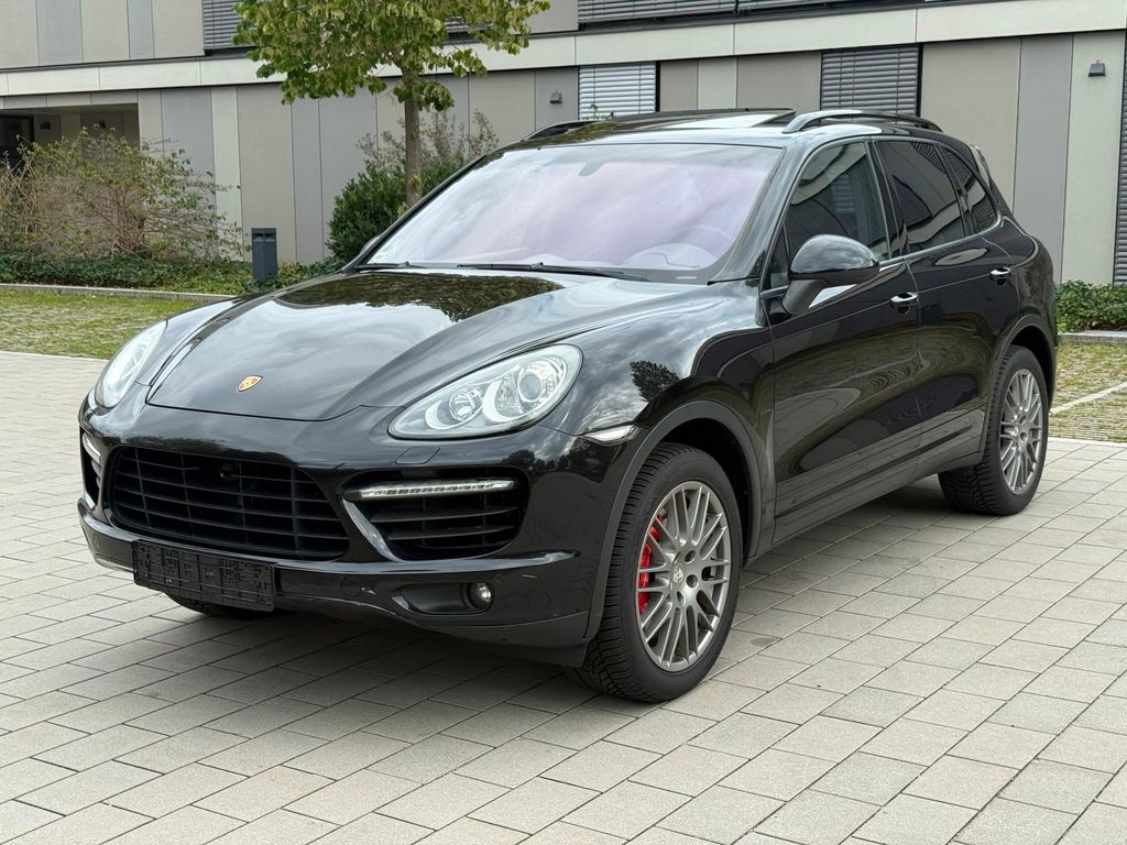 Porsche Cayenne Turbo-Luft-Burm-ACC-Kam-Schiebed-AHK-Led