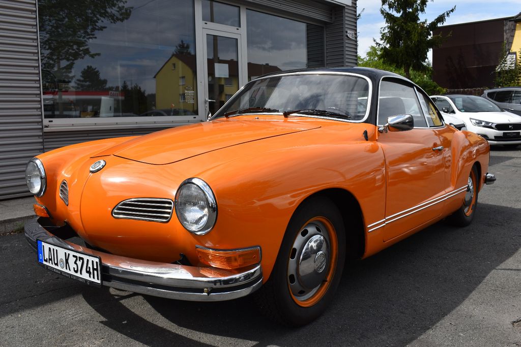Volkswagen Karmann Ghia
