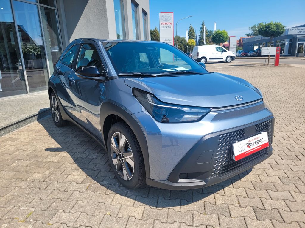 Bild des Angebotes Toyota Aygo X Active 1.5l Hybrid*Sitzheizung,Kamera*