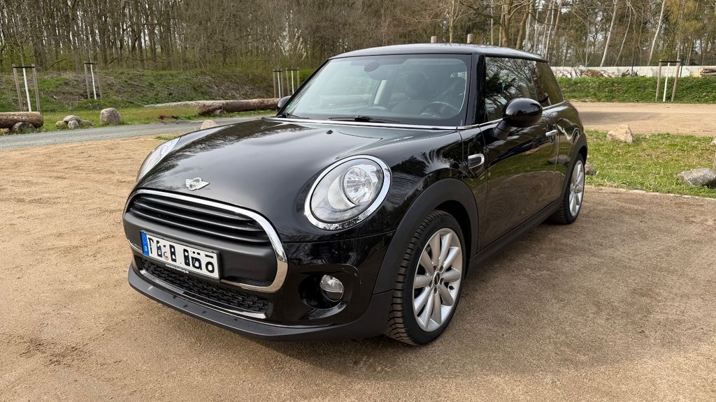 Bild des Angebotes MINI One One - neue Ganzjahresreifen