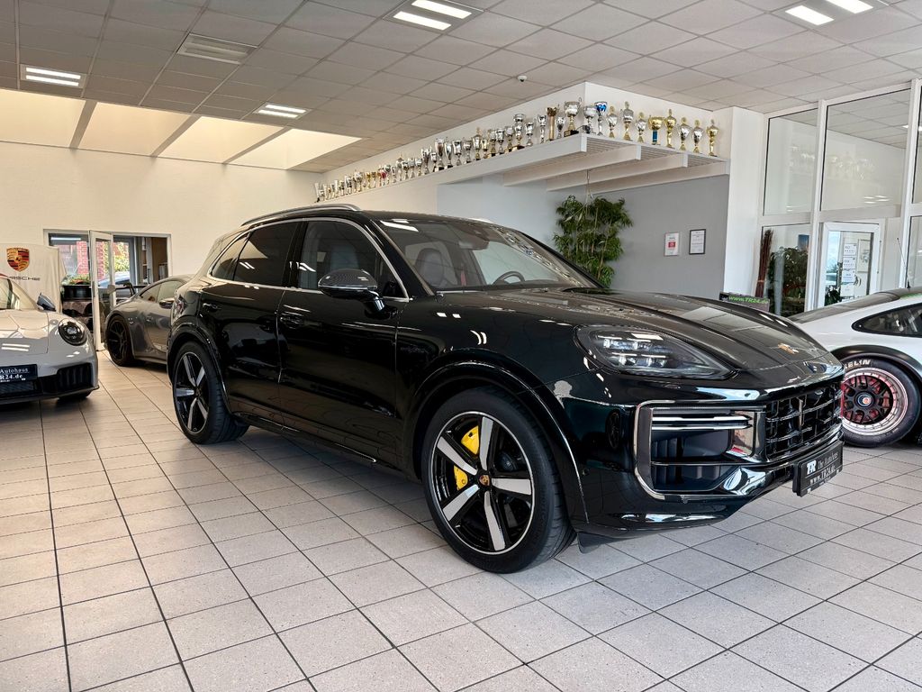 Bild des Angebotes Porsche Cayenne Turbo E-Hybrid CarbonDesign/PCCB/REAR