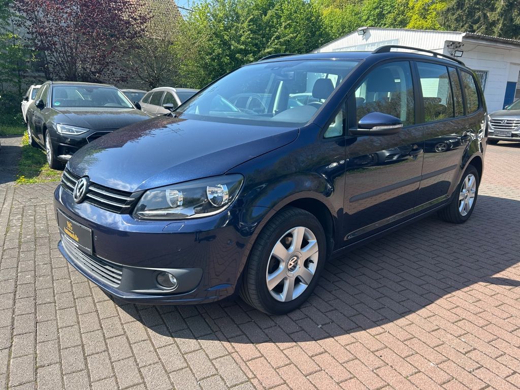 Bild des Angebotes Volkswagen Touran 1.6 TDI *7-Sitze*SHZ*AHK*PDC*8-Fach*