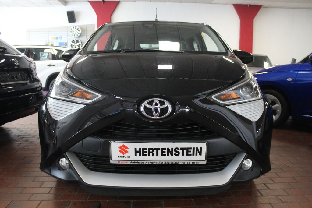 Bild des Angebotes Toyota Aygo Team D