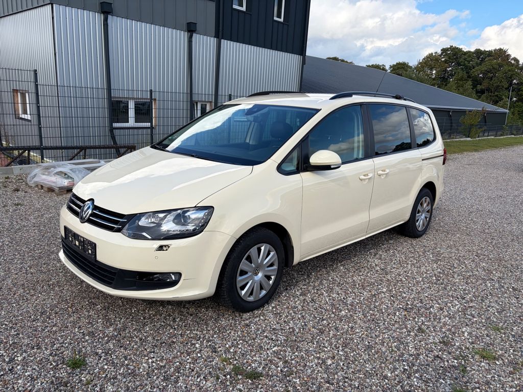 Bild des Angebotes Volkswagen Sharan 2.0 TDI SCR Comfortline,7Sitze