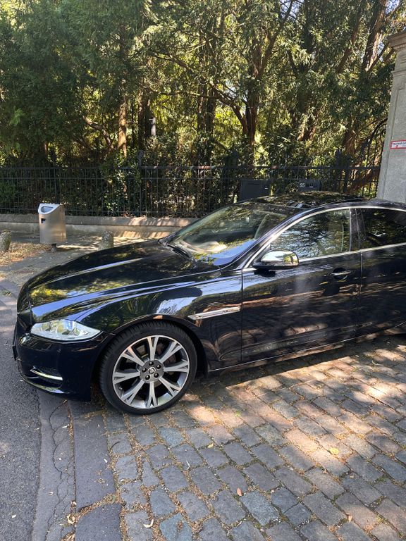 Jaguar XJ Luxury 3.0 V6 Diesel S Luxury