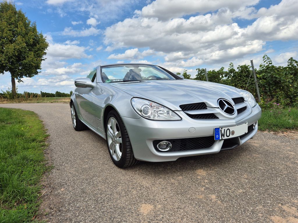 Bild des Angebotes Mercedes-Benz SLK 200 Kompressor silber metallic Leder