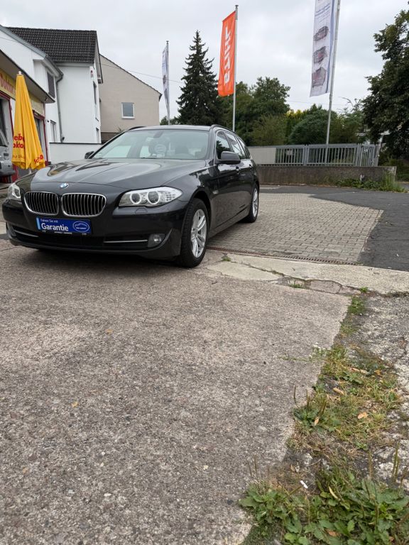 Bild des Angebotes BMW 520i Touring Garantie Bi-Xenon Leder Navi