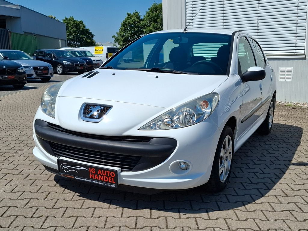 Bild des Angebotes Peugeot 206 +Basis Klmia Zahnriemen NEU 43000 KM TÜV NEU