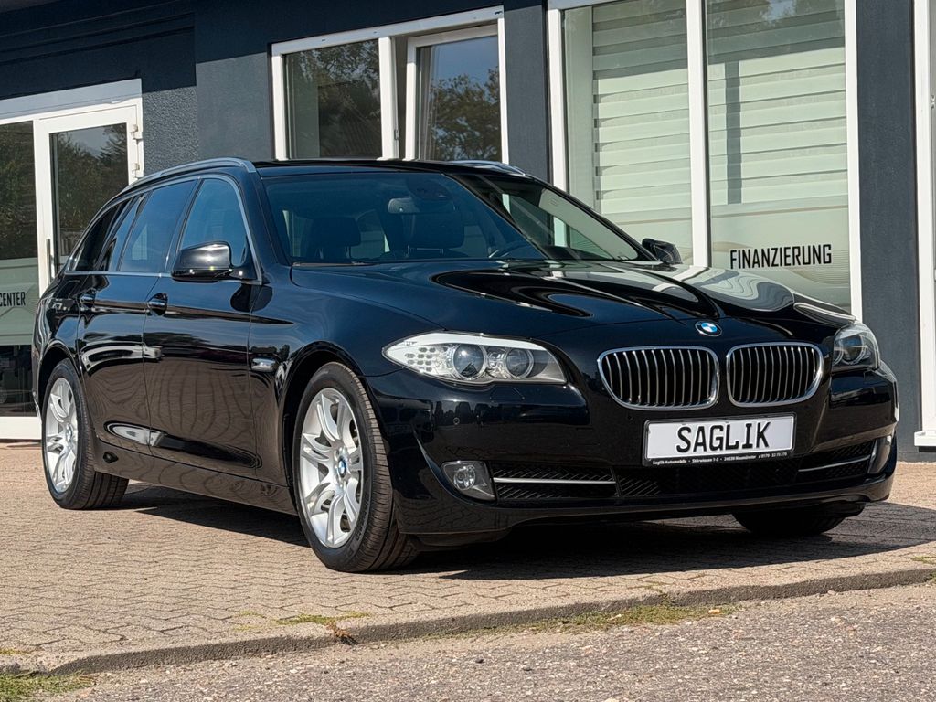 Bild des Angebotes BMW 523i Touring Aut./ Panorama/ Leder/ Head-Up