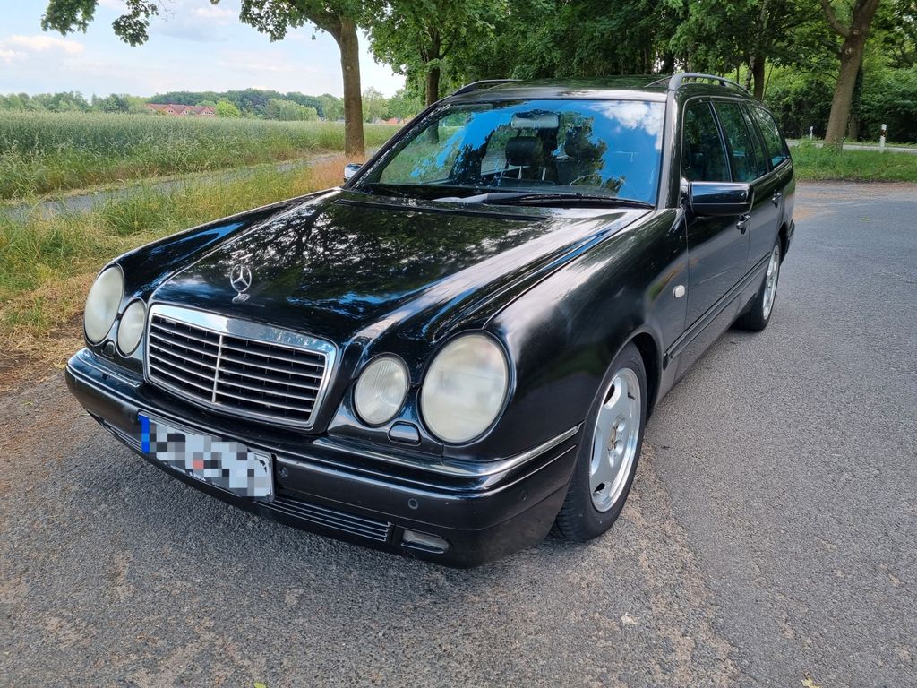 Bild des Angebotes Mercedes-Benz E 430 Avantgarde V8 Kombi