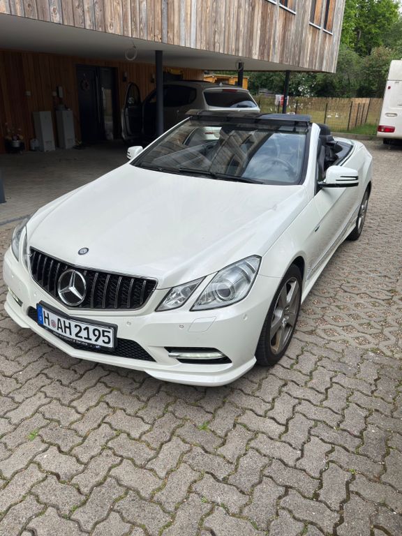 Bild des Angebotes Mercedes-Benz E 250 Cabriolet E 250 CDI BlueEFF. Standard
