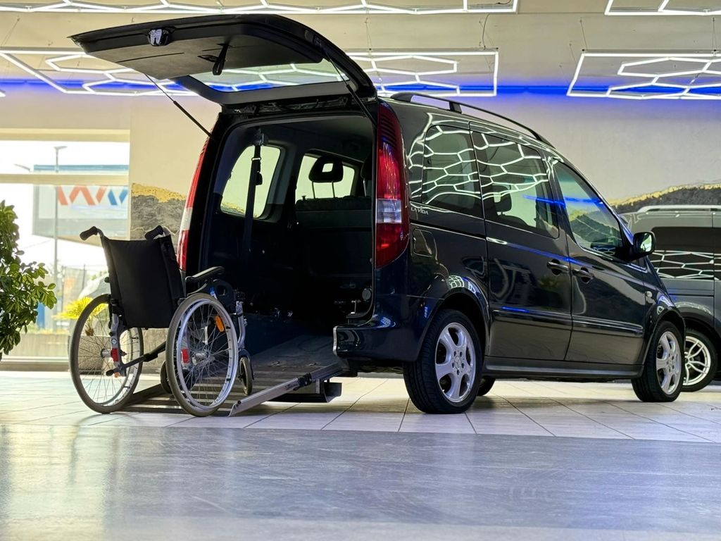 Mercedes-Benz Vaneo-Behindertengerecht-Rampe