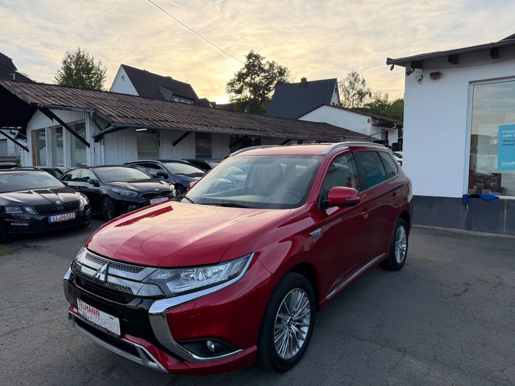 Mitsubishi Outlander PHEV Basis Spirit 4WD