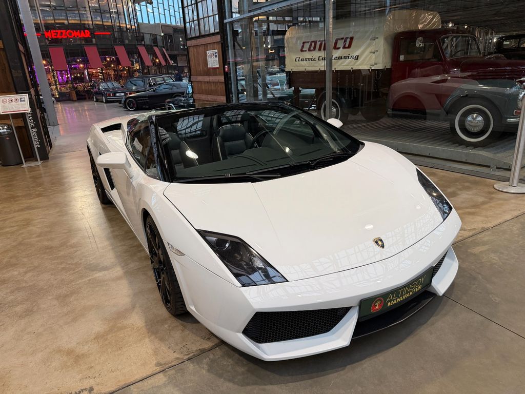 Lamborghini LP560 Spyder,Lift Scheckheftgepflegt Lamborghini