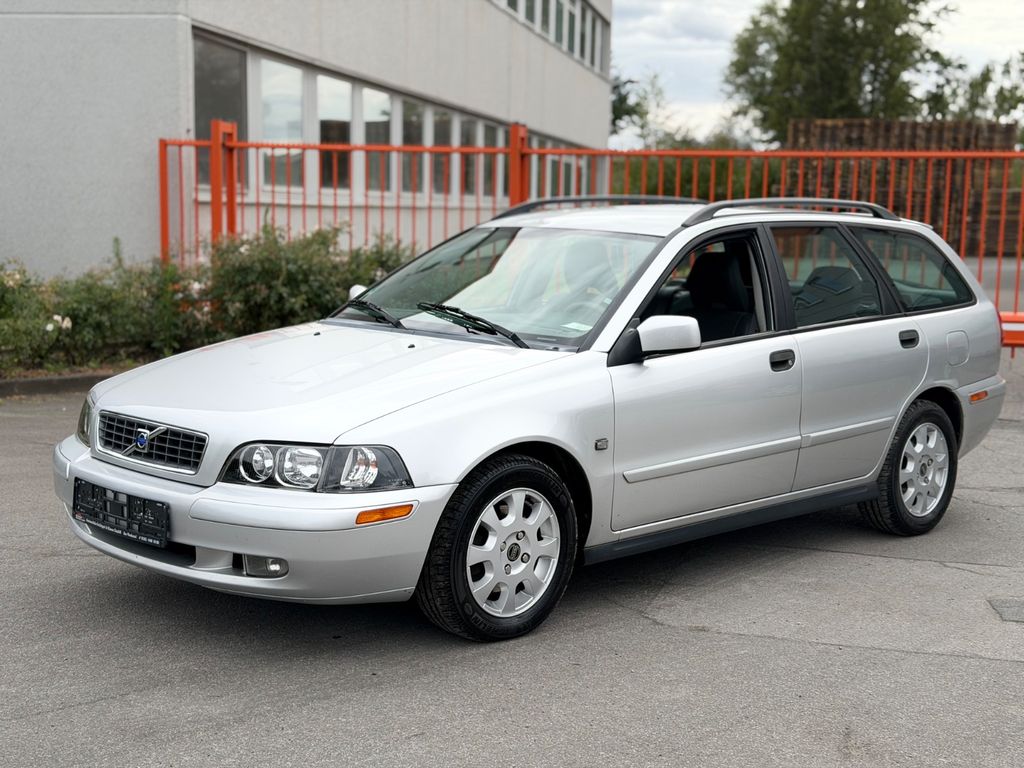 Volvo V40 Classic Limited Edition 1.9D Comfort Tüv4 27