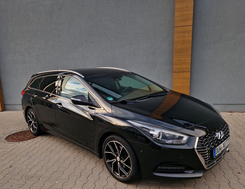 Hyundai i40 1.6 CRDi 100kW Space Plus DCT Space Plus
