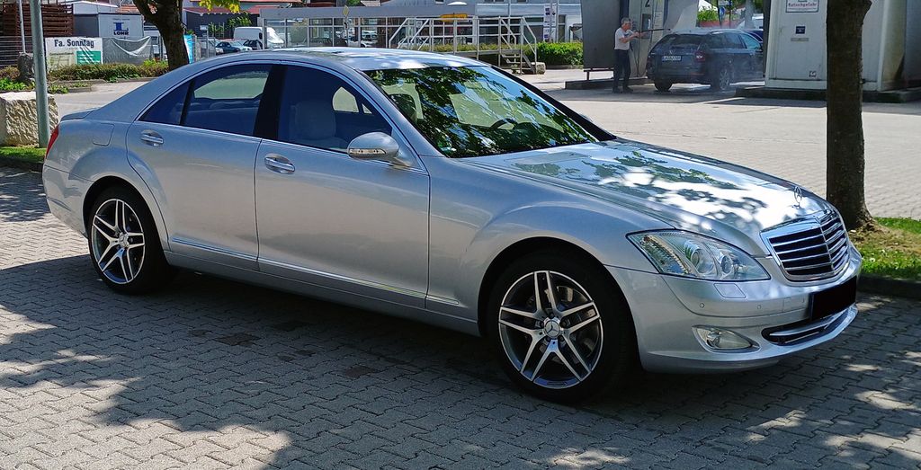 Bild des Angebotes Mercedes-Benz S 550 4Matic Garagenwagen
