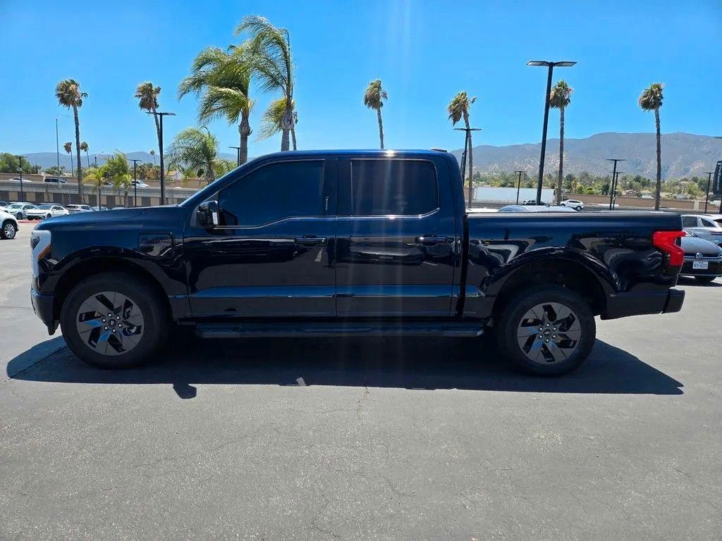 Bild des Angebotes Ford F 150 Lightning Flash 19000gr. Batt. im Vorlauf