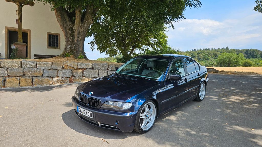 Bild des Angebotes BMW 330i - KEIN NOTVERKAUF
