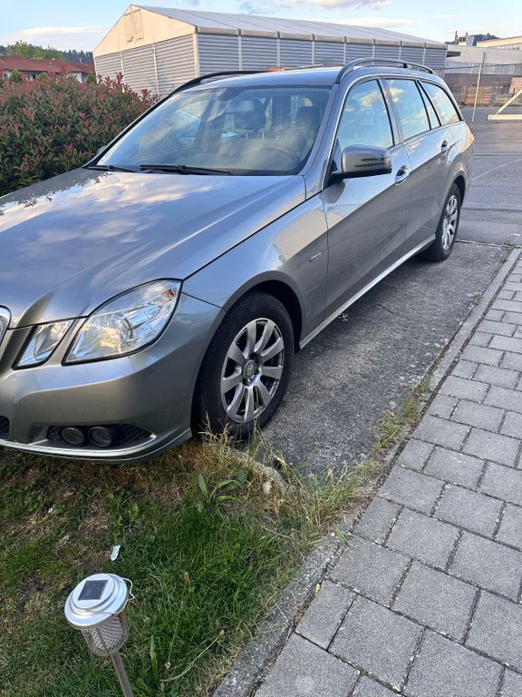 Bild des Angebotes Mercedes-Benz E 250 CDI T BlueEFFICIENCY Autom. -