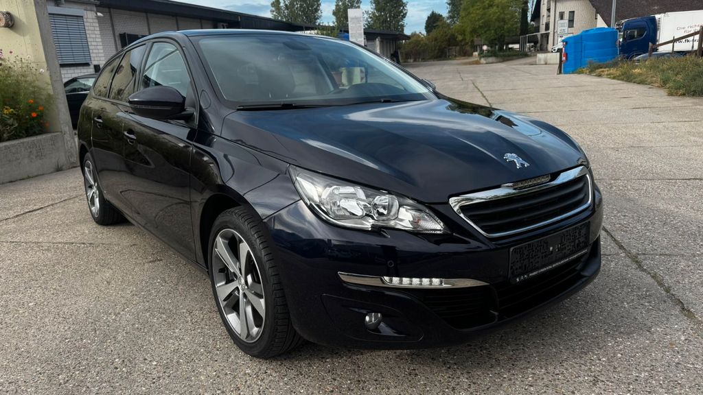 Bild des Angebotes Peugeot 308 PureTech 130 Allure