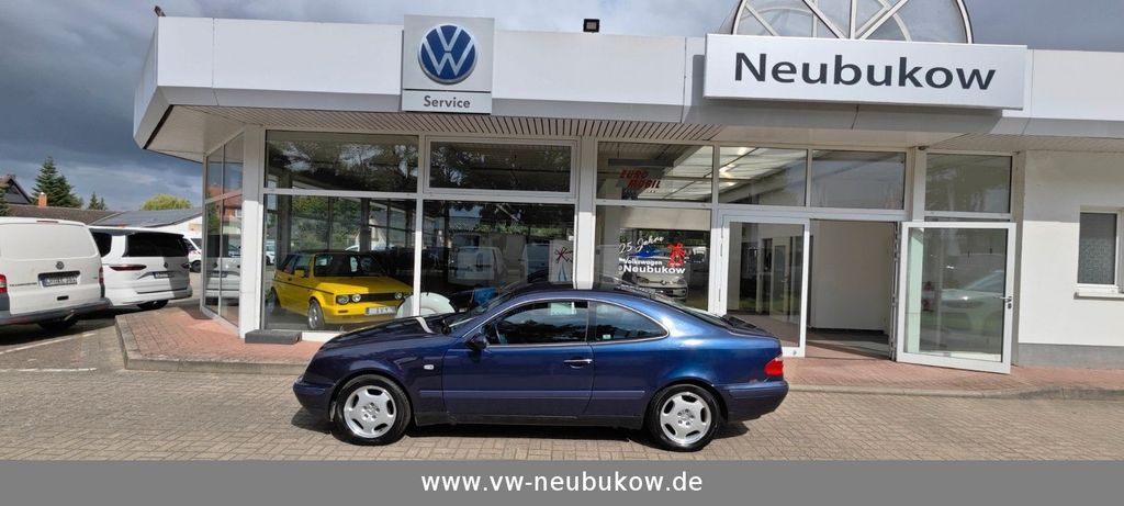 Bild des Angebotes Mercedes-Benz CLK 200 ELEGANCE/KAMERA/TEMPMATIC/REGENSENSOR/