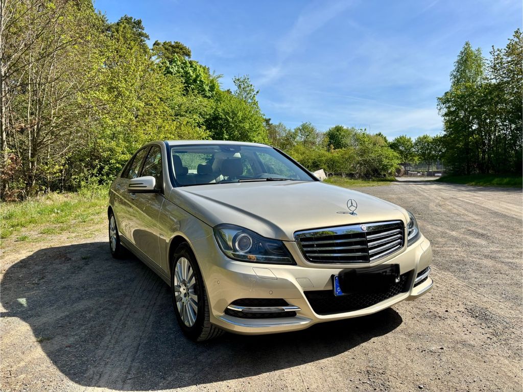 Bild des Angebotes Mercedes-Benz C 200 BlueEFFICIENCY ELEGANCE ELEGANCE