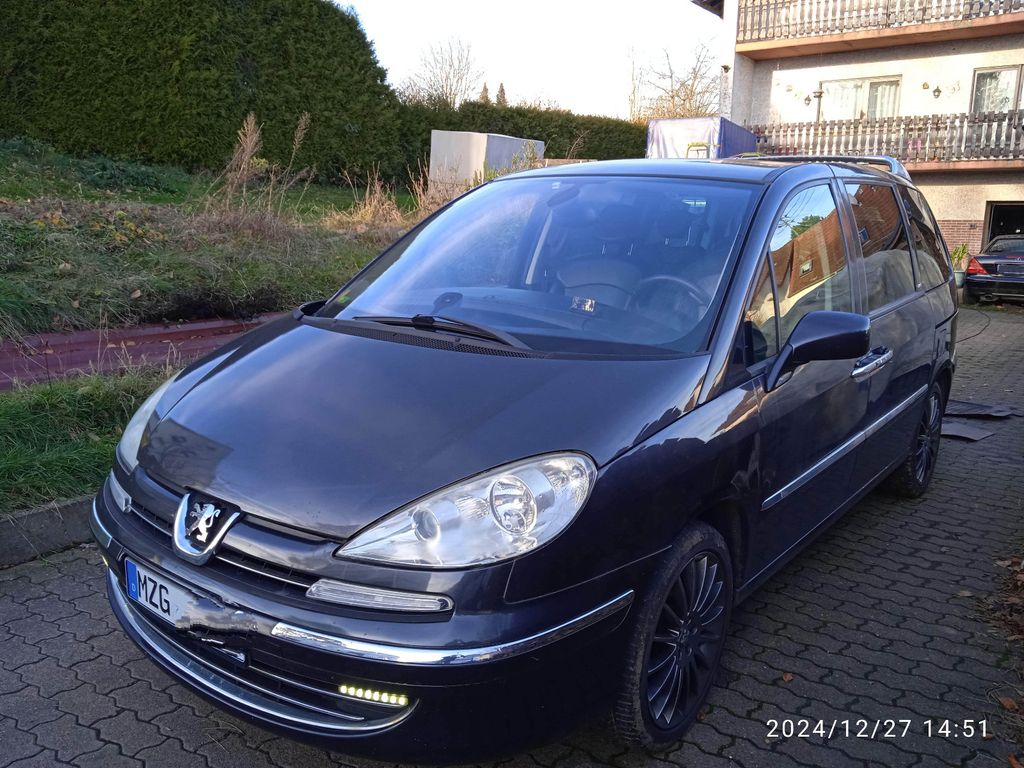 Bild des Angebotes Peugeot 807 Platinum HDi FAP 170 Bi-Turbo Auto Platinum