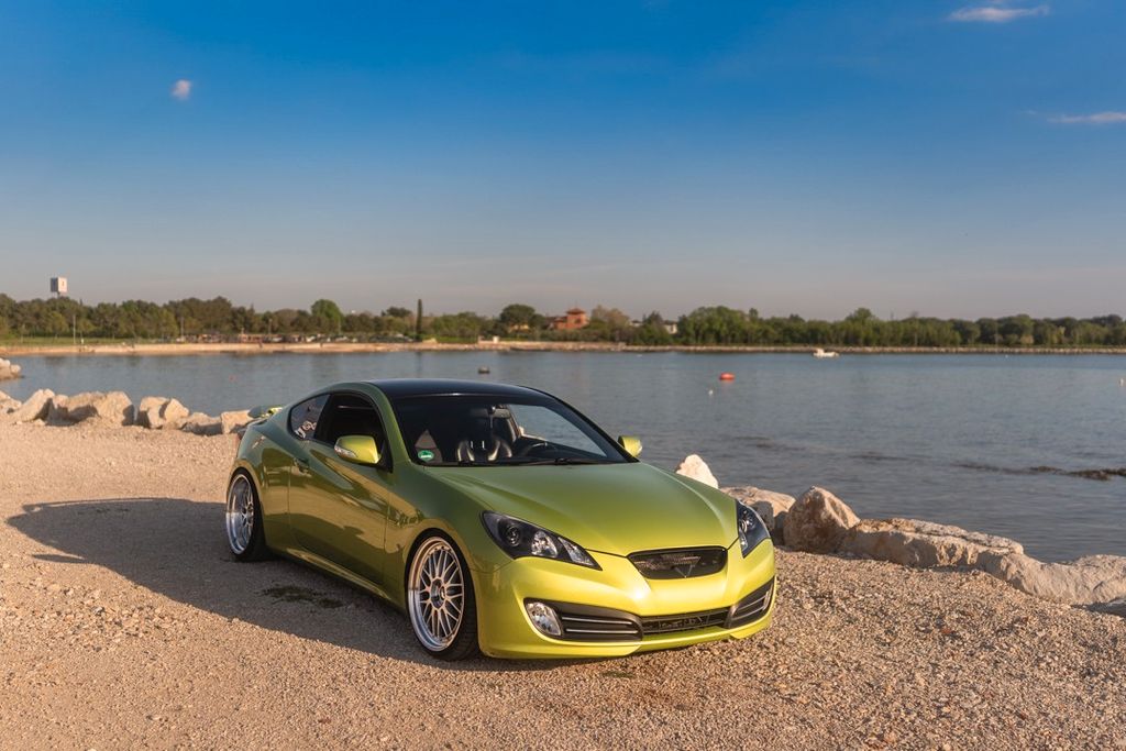Bild des Angebotes Hyundai Genesis Coupé 3.8 V6 (303 PS)