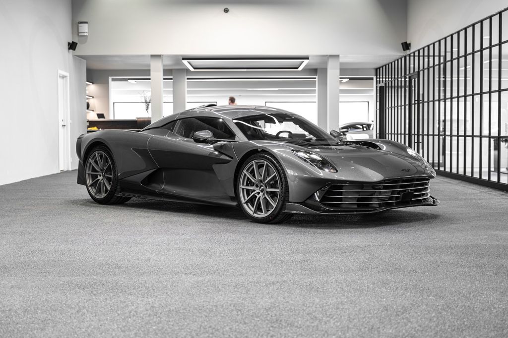 Bild des Angebotes Aston Martin Valhalla *Carbon *B&W *Lift