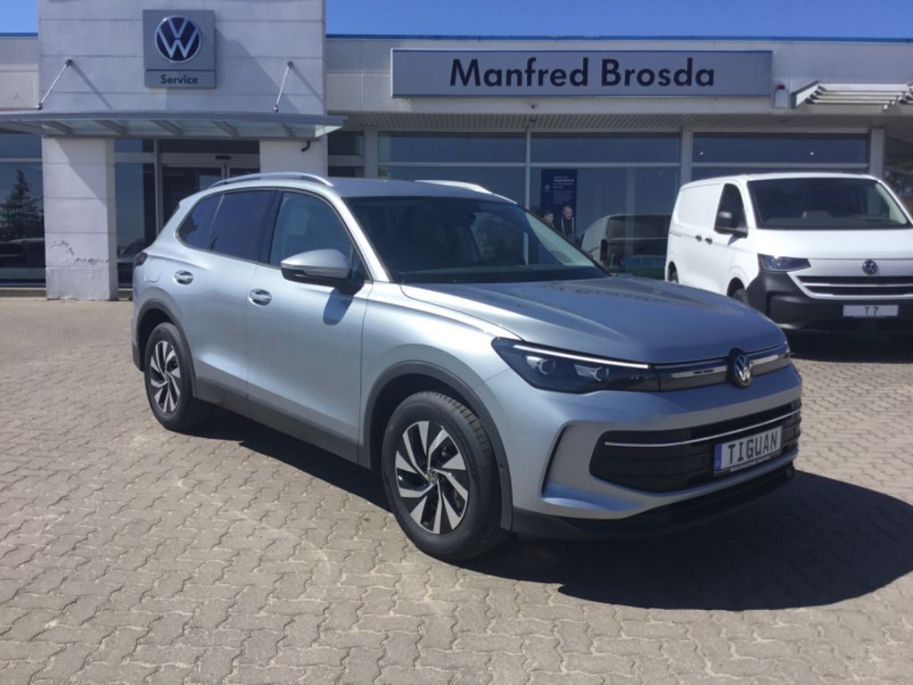 Bild des Angebotes Volkswagen Tiguan 1.5 eTSI 110 kW Life mit 15% RABATT