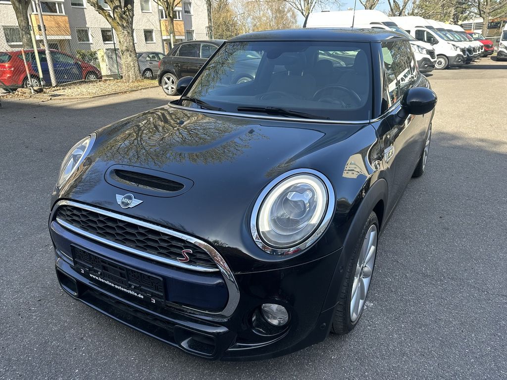 Bild des Angebotes MINI Cooper SD 1.Hand*Panorama*HK*LED Mini 3-trg.