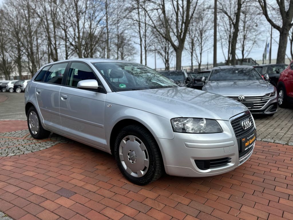 Bild des Angebotes Audi A3 Sportback 1.6 Attraction*1.Hand*TÜV NEU*5.Trg