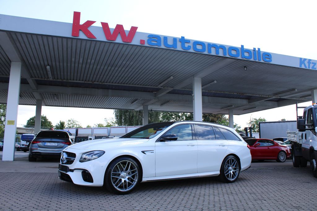 Bild des Angebotes Mercedes-Benz E 63 AMG T Multib,STHZG,Pano,CPC Modul AMG-640PS